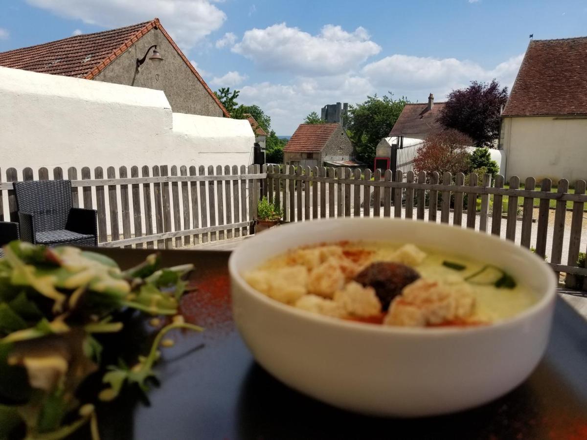 L'Auberge De Passy Les Tours Varennes-les-Narcy Exteriör bild